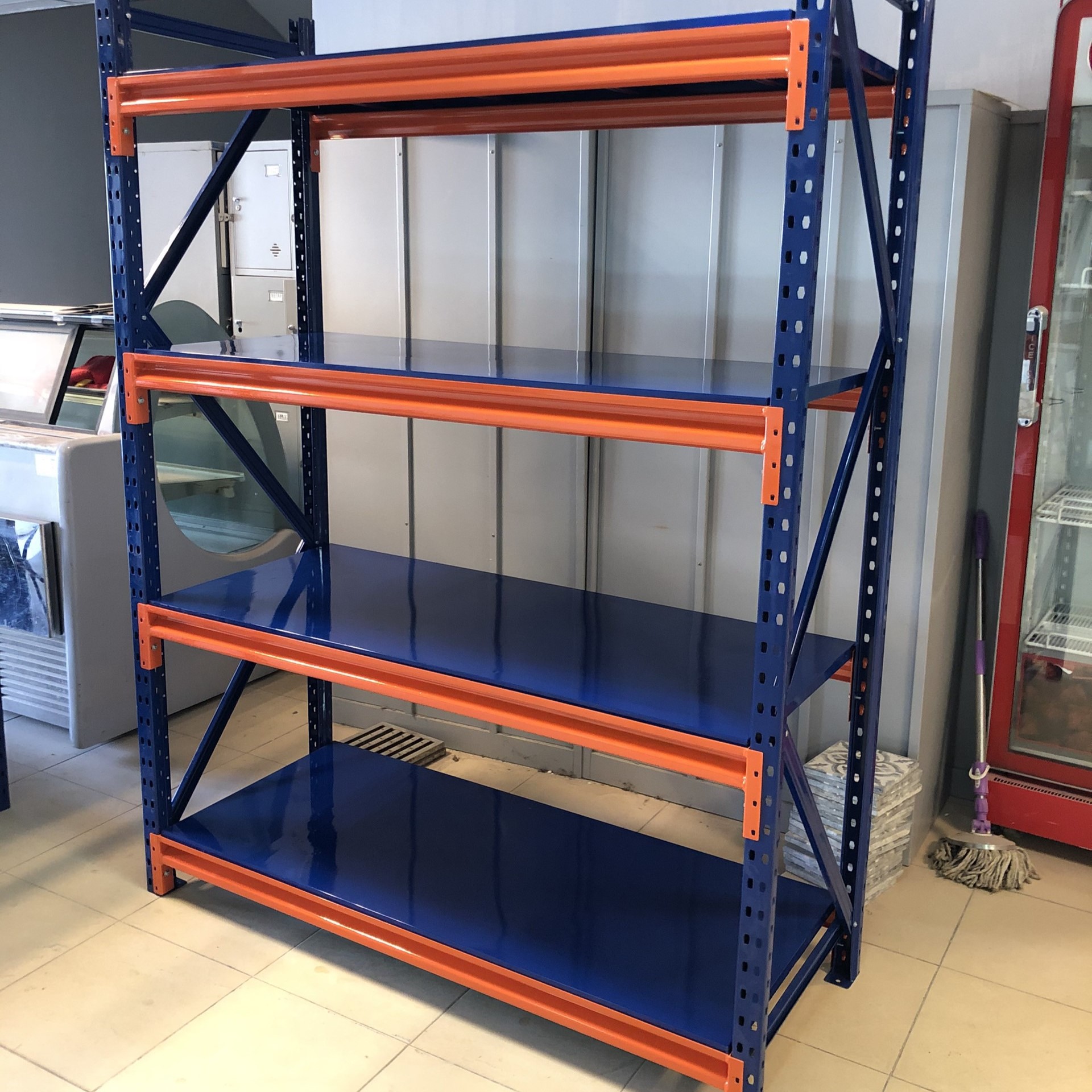 Kệ Để Hàng Trung Tải 4 Tầng D1500 x R600 x C2000mm 1 kệ trung tải 4 tầng